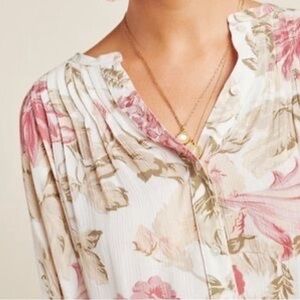 Beautiful flowery FRYE x ANTHROPOLOGIE balloon sleeve shirt